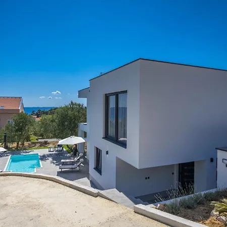 Vila Karla With Pool&sea View By Guide Banjol