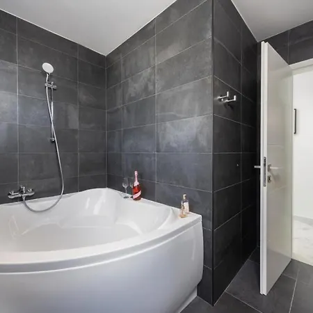 Villa Karla With Pool&sea View By Guide *