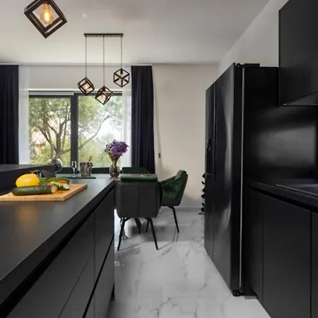 Karla With Pool&sea View By Guide Banjol