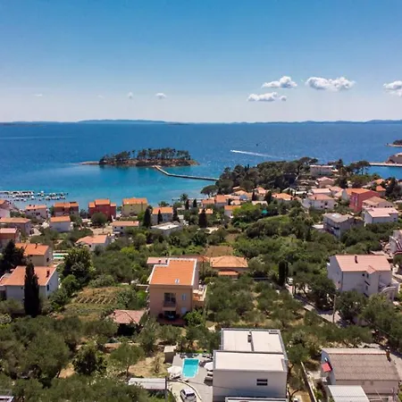 Villa Karla With Pool&sea View By Guide Banjol