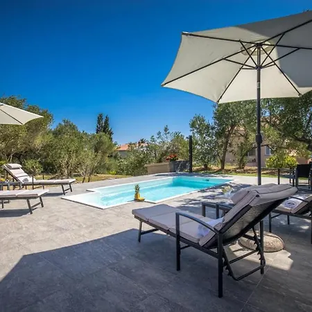 Villa Karla With Pool&sea View By Guide *