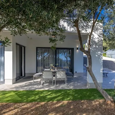 Karla With Pool&sea View By Guide Villa