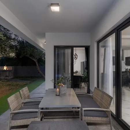 Vila Karla With Pool&sea View By Guide *